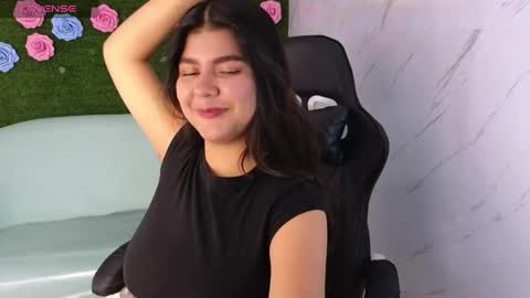 Emma online show from 19, 12, 2024
