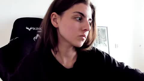 Emma online show from 9, 7, 2026