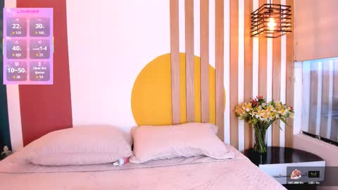 Snapshot of emmanaughty_ chatting on 21, 10, 2025 emmanaughty_ online show from 21, 10, 2025