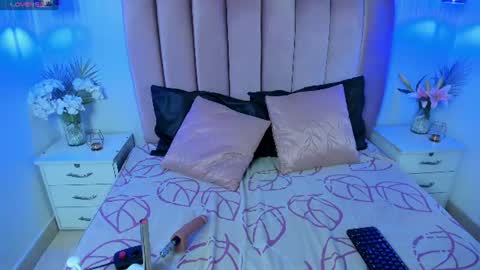 Snapshot of emmarogerss_ chatting on 15, 7, 2026 emmarogerss_ online show from 15, 7, 2026