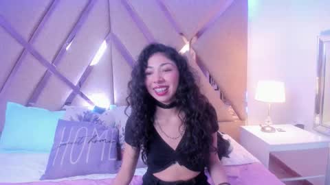 Snapshot of emmaskinny_ chatting on 22, 9, 2025 Emma online show from 22, 9, 2025