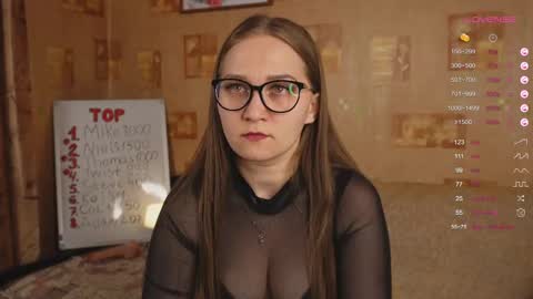 Snapshot of emmatiny chatting on 27, 2, 2025 Mia online show from 27, 2, 2025