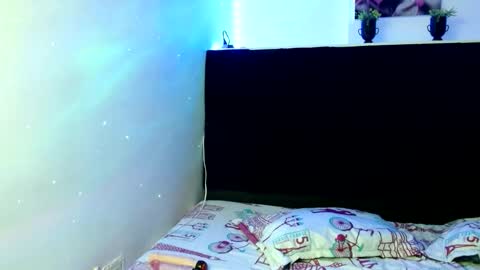 Snapshot of emmatower chatting on 27, 9, 2025 emmatower online show from 27, 9, 2025