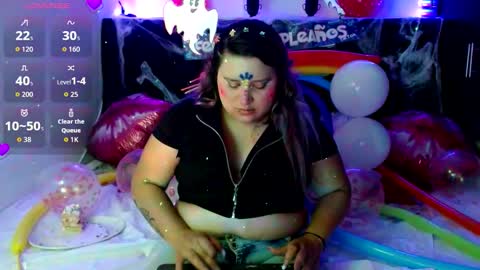 Snapshot of emmatower chatting on 6, 10, 2025 emmatower online show from 6, 10, 2025