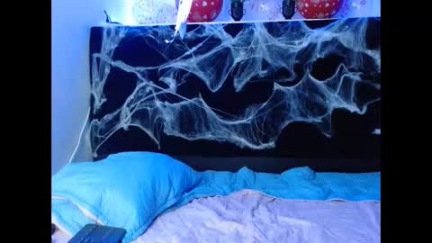 Snapshot of emmatower chatting on 18, 10, 2025 emmatower online show from 18, 10, 2025