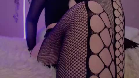 Snapshot of emmawise221 chatting on 22, 9, 2025 Emma online show from 22, 9, 2025