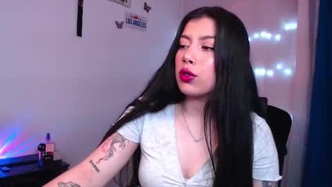 Emily  Independent model online show from 16, 9, 2025