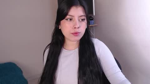 Emily  Independent model online show from 21, 11, 2025