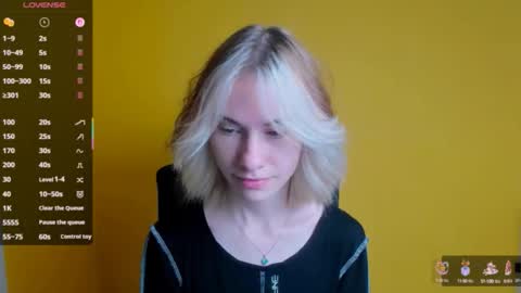 Emmi online show from 30, 9, 2025