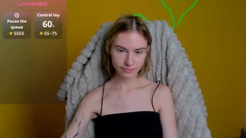 Emmi online show from 16, 12, 2025