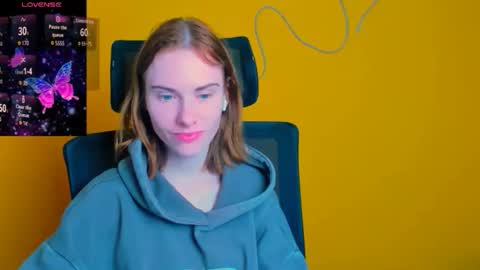 Snapshot of emmi_rossum chatting on 1, 4, 2026 Emmi online show from 1, 4, 2026