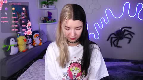 emmie_everly online show from 9, 4, 2026