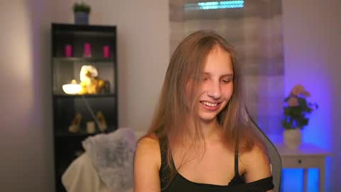 Emmie online show from 21, 5, 2026