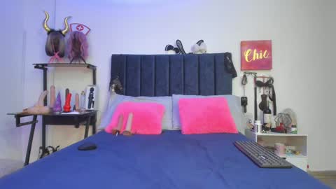          online show from 11, 12, 2024