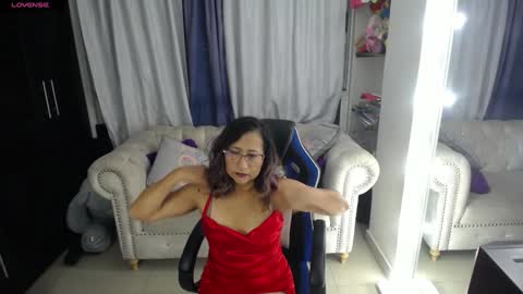 Emmily online show from 18, 12, 2024