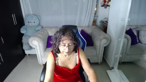 Emmily online show from 6, 2, 2025