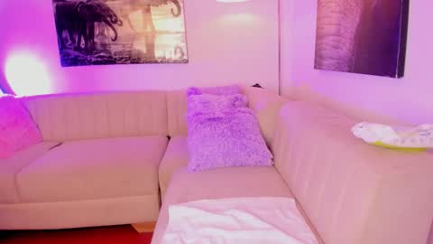 Emmy Heart online show from 14, 2, 2026