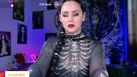 Emmy Bright     50  online show from 8, 5, 2026