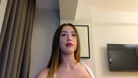 Em online show from 6, 12, 2024