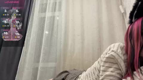 Gabriel  Elizabeth online show from 2, 3, 2025