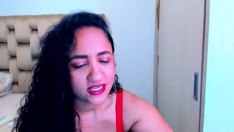 Snapshot of emperatriztapia chatting on 14, 5, 2026 emperatriztapia online show from 14, 5, 2026