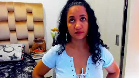Snapshot of emperatriztapia chatting on 19, 6, 2026 emperatriztapia online show from 19, 6, 2026