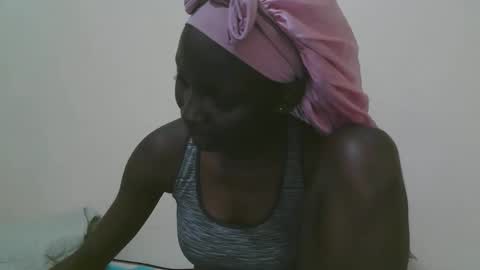 Snapshot of empress_ivy1 chatting on 23, 5, 2026 empress_ivy1 online show from 23, 5, 2026