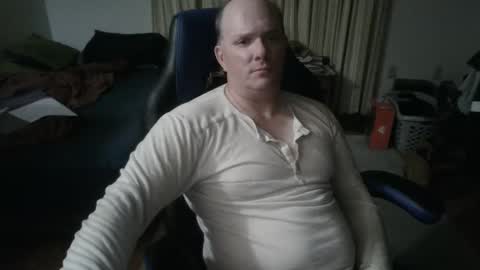 Snapshot of emsguy1 chatting on 17, 1, 2026 Matt online show from 17, 1, 2026