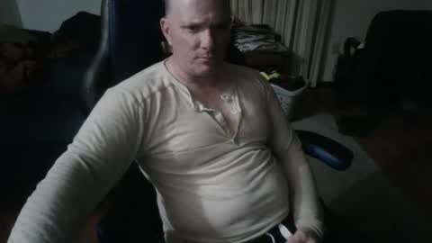 Snapshot of emsguy1 chatting on 22, 3, 2026 Matt online show from 22, 3, 2026