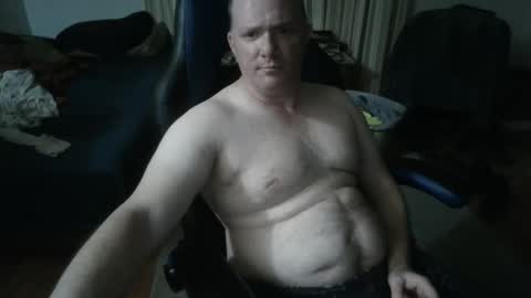 Snapshot of emsguy1 chatting on 25, 3, 2026 Matt online show from 25, 3, 2026