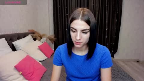 Snapshot of emy__angel chatting on 3, 1, 2025 emy__angel online show from 3, 1, 2025