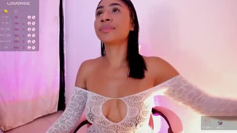 Snapshot of emy_bw chatting on 5, 12, 2024 Emy New profile my other account was suspended follow me online show from 5, 12, 2024