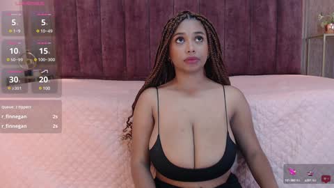 Snapshot of emy_leon chatting on 7, 2, 2025 Emy online show from 7, 2, 2025