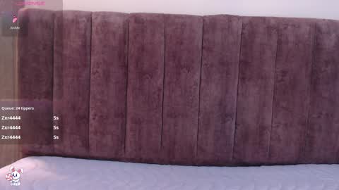 Snapshot of emy_leon chatting on 12, 2, 2025 Emy online show from 12, 2, 2025