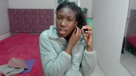 Snapshot of emyfuckpussy chatting on 17, 10, 2025 emyfuckpussy online show from 17, 10, 2025