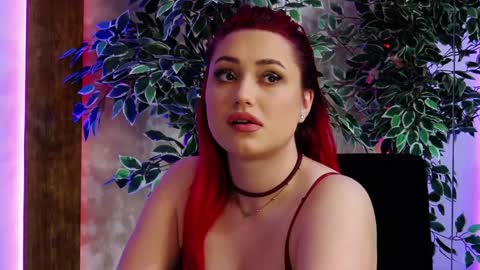 Snapshot of emyhilton_ chatting on 5, 2, 2025 Emy online show from 5, 2, 2025