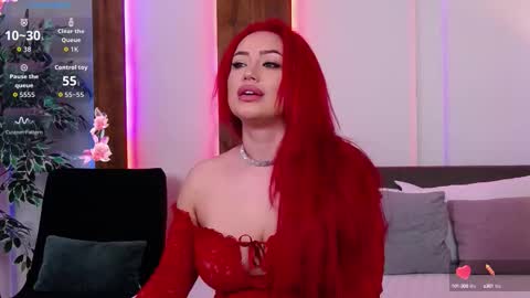 Snapshot of emyhilton_ chatting on 2, 10, 2025 Emy online show from 2, 10, 2025