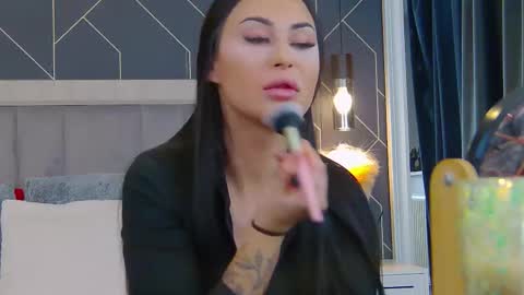  Emy  online show from 4, 2, 2026