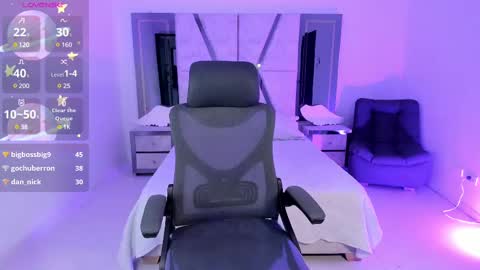 Emy Silver online show from 19, 2, 2025