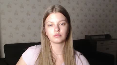 Snapshot of emysway chatting on 21, 1, 2025 EmySway online show from 21, 1, 2025