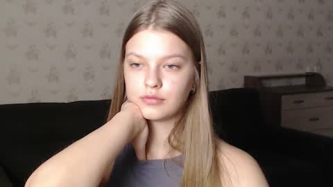 Snapshot of emysway chatting on 23, 2, 2025 EmySway online show from 23, 2, 2025