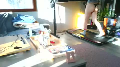 emyxxl online show from 18, 3, 2026