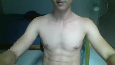 Snapshot of enanoculero chatting on 24, 11, 2025 EnanoCulero online show from 24, 11, 2025