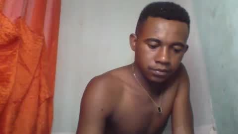 Snapshot of enarson chatting on 10, 4, 2026 enarson online show from 10, 4, 2026