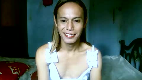 CHUN LY online show from 8, 6, 2026