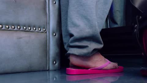 Snapshot of enchantressqueen chatting on 3, 3, 2026 EnchantressQueen online show from 3, 3, 2026