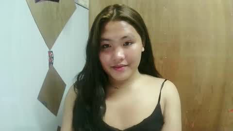 Snapshot of endlessllove_eva chatting on 15, 12, 2025 Eva online show from 15, 12, 2025