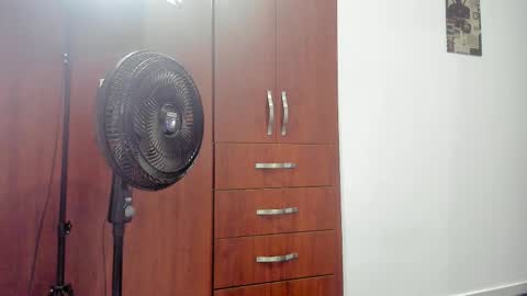 Gio online show from 12, 4, 2026