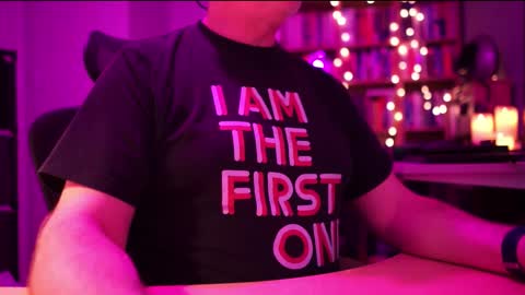 Snapshot of energybra chatting on 15, 11, 2025 uk online show from 15, 11, 2025