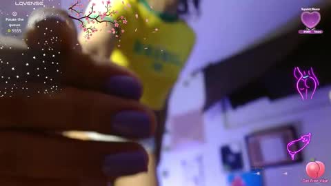 Snapshot of engel20042001 chatting on 16, 11, 2025 engel20042001 online show from 16, 11, 2025